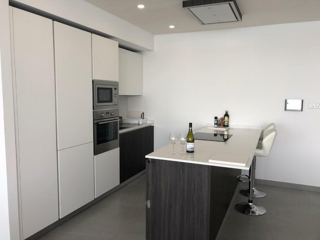Mellieha Bay Waters Edge No. 160 아파트 외부 사진